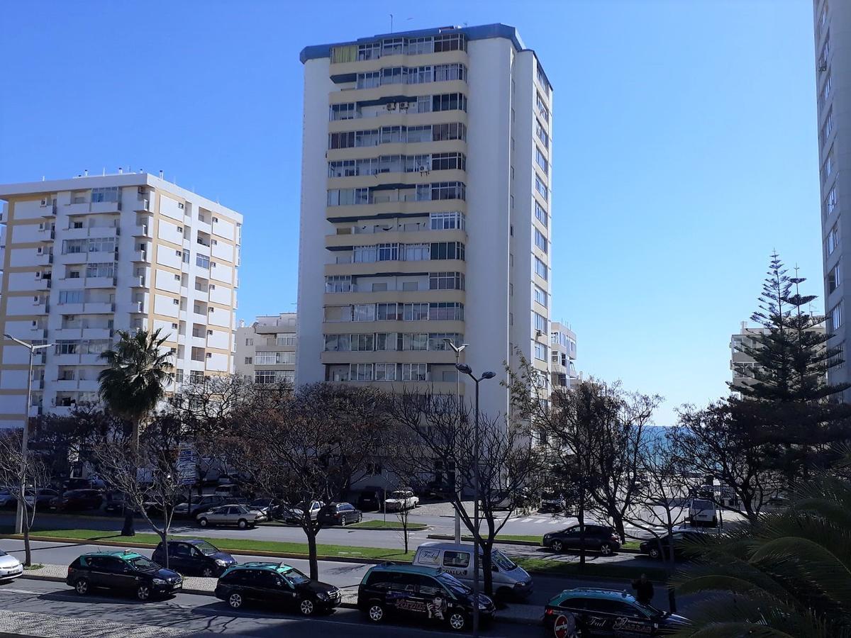 Torre Azul 11 Vista Panoramica Apartment Quarteira Luaran gambar